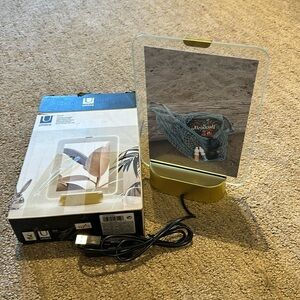 NIB Umbra Portal Picture Frame